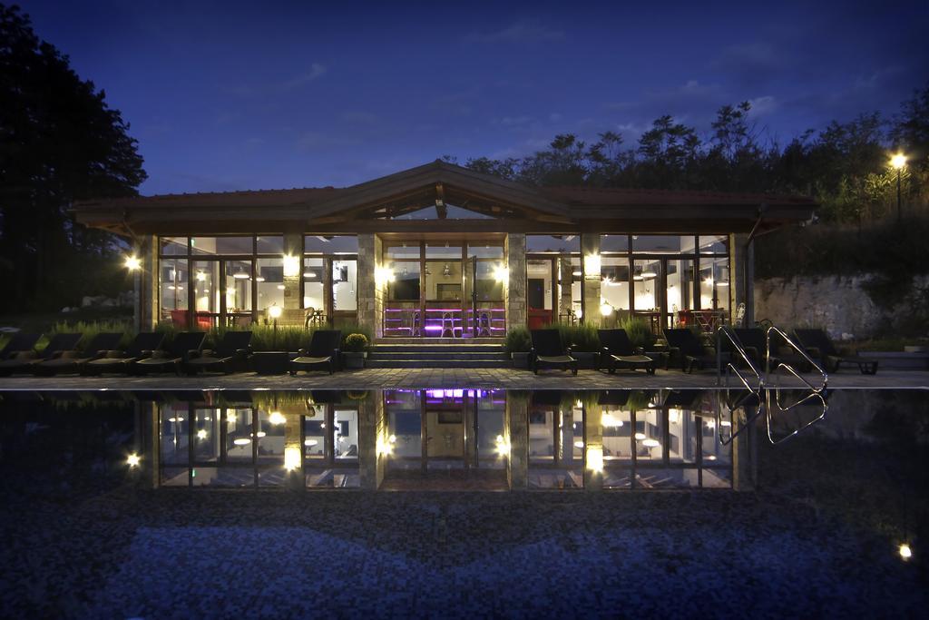 Esterra Vini Guest House Perushtitsa Dış mekan fotoğraf