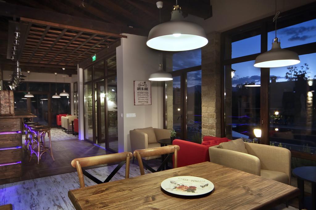 Esterra Vini Guest House Perushtitsa Dış mekan fotoğraf