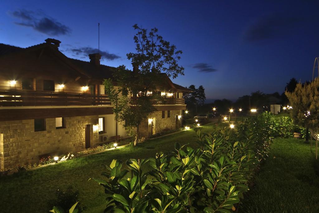 Esterra Vini Guest House Perushtitsa Dış mekan fotoğraf